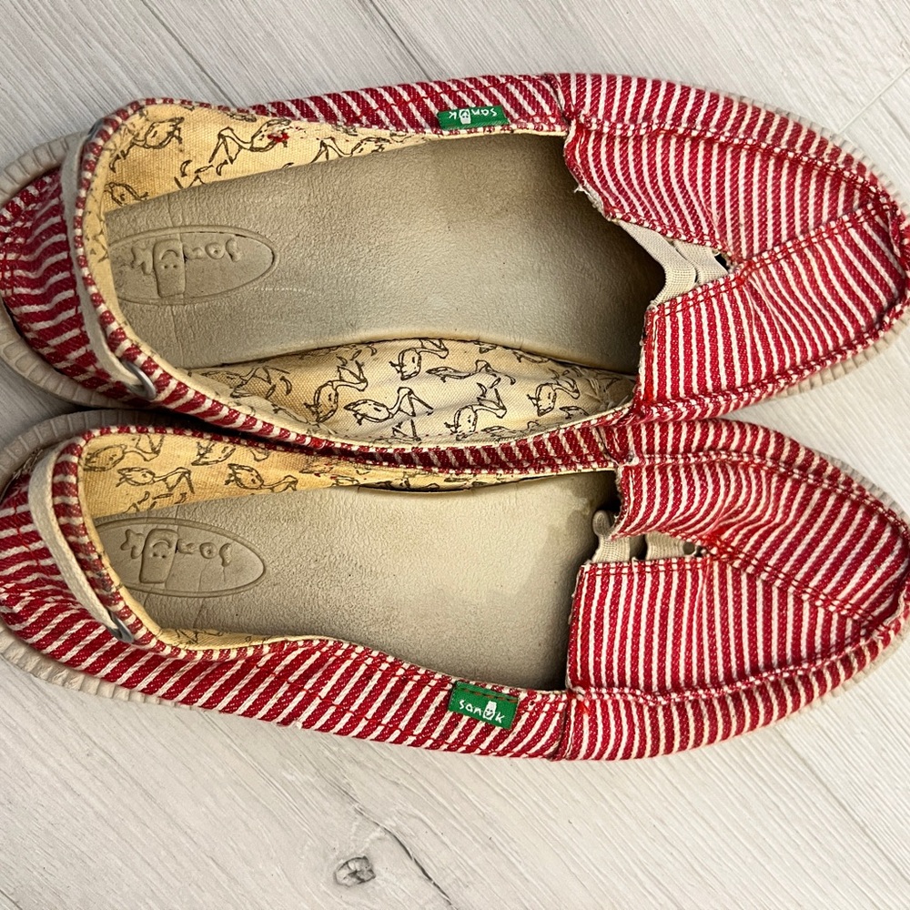 Sanuk Red & White Striped Flats